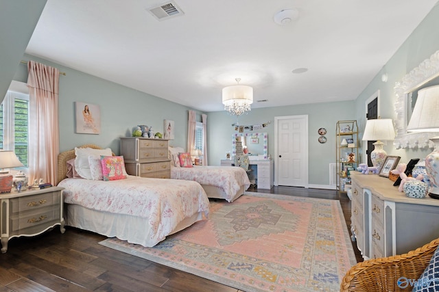 1176 N Lake Forest Dr, Southside, AL 35907 - bedroom with an inviting chandelier, dark wood-type flooring, multiple windows, and visible vents
