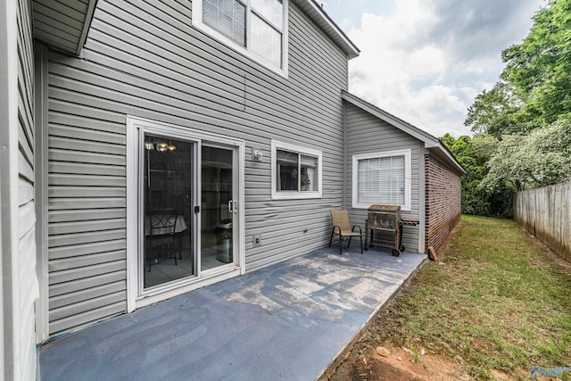 106 Spinnaker Ridge Dr, Huntsville, AL 35824 - view of patio with fence