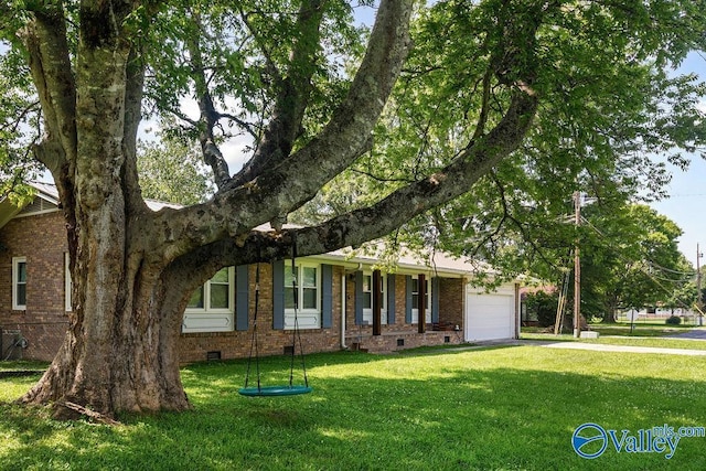 3392 Williams St, Hokes Bluff, AL 35903 - single story home featuring crawl space, brick siding, a front lawn, a garage, and driveway