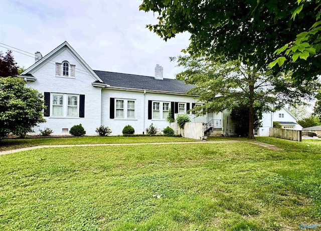 102 Jackson St, Albertville, AL 35950 - view of front of property featuring a chimney