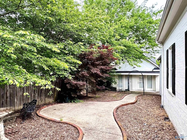 102 Jackson St, Albertville, AL 35950 - view of yard with a patio area