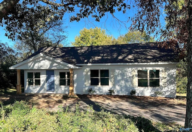 view of front of house