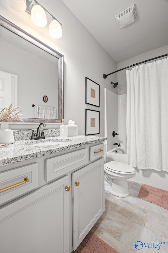 3015 Peevey Creek Ln, Owens Cross Roads, AL 35763 - full bathroom with vanity, shower / tub combo, and toilet