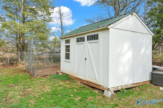 899 Pine Grove Rd, Harvest, AL 35749 - view of shed with fence