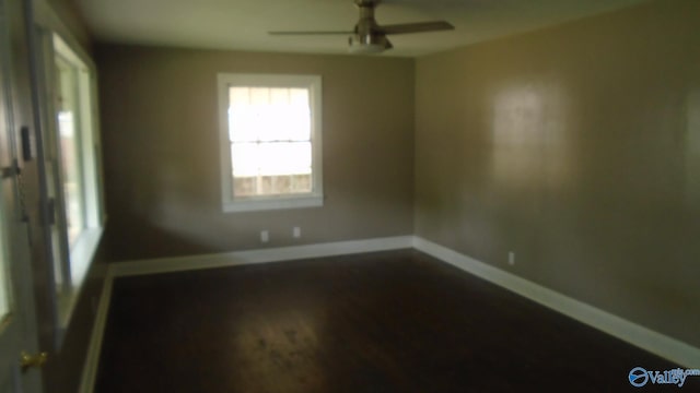 unfurnished room with ceiling fan