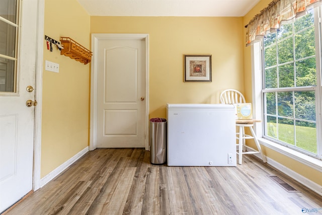 207 Sharp Dr, Gadsden, AL 35903 - washroom featuring wood finished floors and baseboards