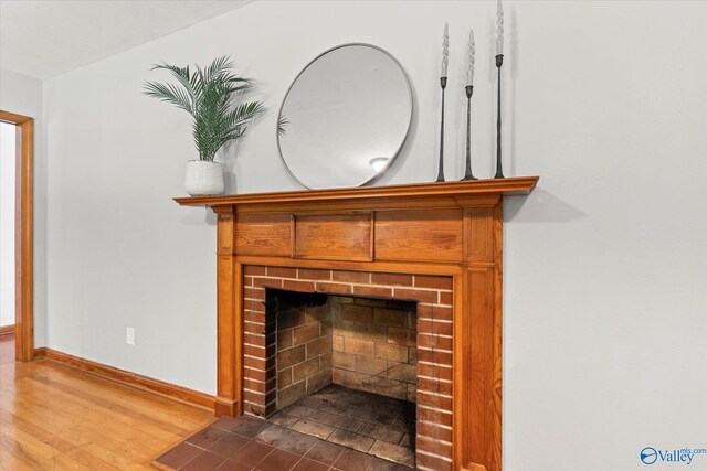 dining space featuring light hardwood / wood-style floors and ceiling fan