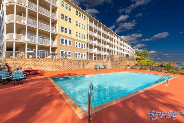 5590 Bay Hill Dr Unit 303, Athens, AL 35611 - view of community pool