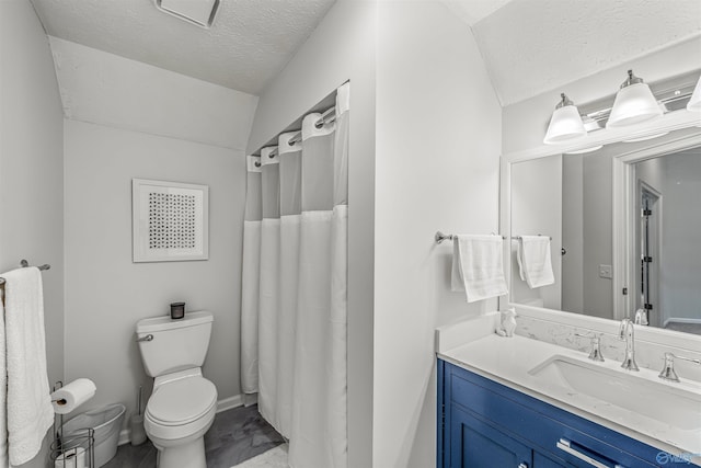 full bathroom featuring toilet, vaulted ceiling, a textured ceiling, vanity, and a shower with curtain