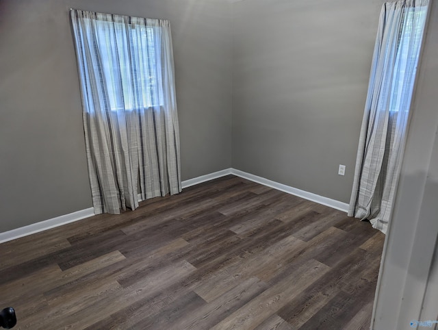 2537 Rexford St, Gadsden, AL 35903 - empty room with dark wood-style floors and baseboards