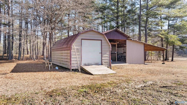 view of outdoor structure