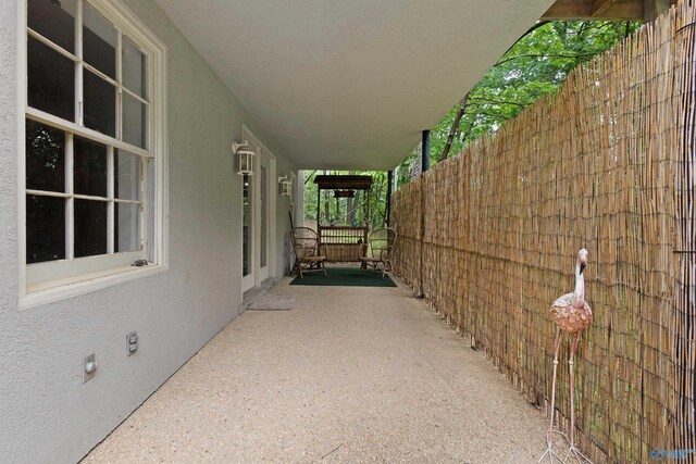 102 Fern Cv, Florence, AL 35634 - view of patio / terrace