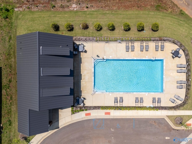 196 Murphy Ln, Madison, AL 35756 - bird's eye view of a pool area