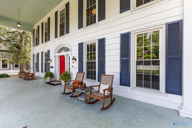 view of patio featuring covered porch