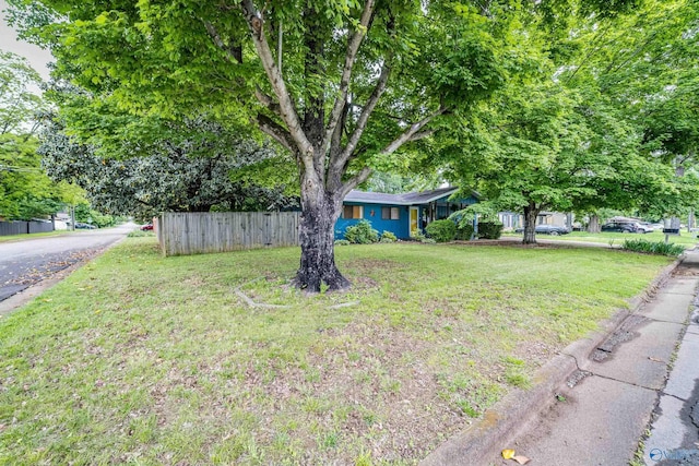 2122 Fernbrook Dr NE, Huntsville, AL 35811 - view of front of home