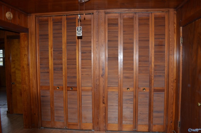 view of interior details