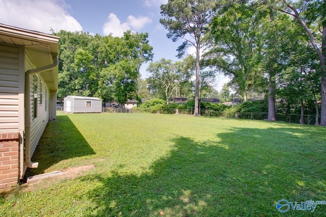 2404 Yorkshire Cir SW, Huntsville, AL 35803 - view of yard with an outdoor structure