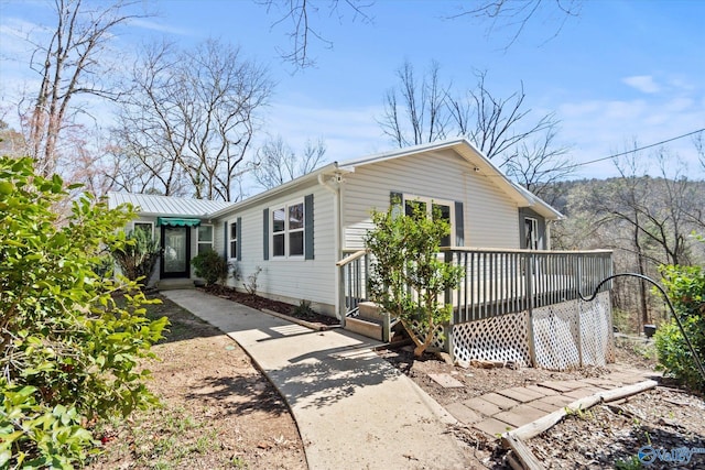 839 Bow Range Rd, Guntersville, AL 35976 - view of front of property with a wooden deck