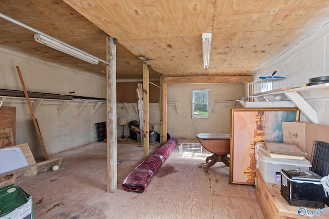 839 Bow Range Rd, Guntersville, AL 35976 - interior space