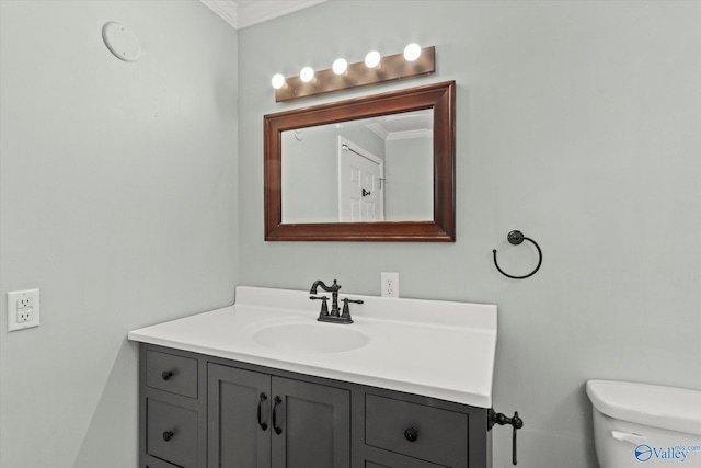 839 Bow Range Rd, Guntersville, AL 35976 - bathroom with vanity, crown molding, and toilet