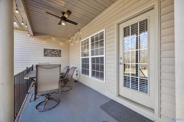 view of patio featuring a ceiling fan