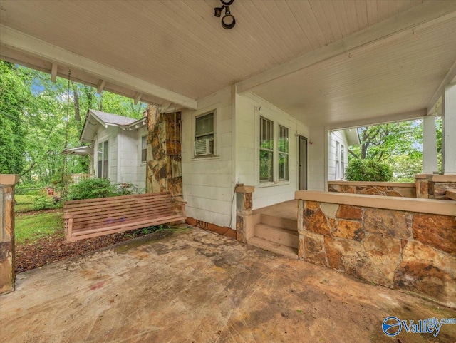 view of patio / terrace with covered porch