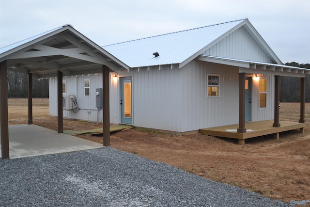 view of front of home