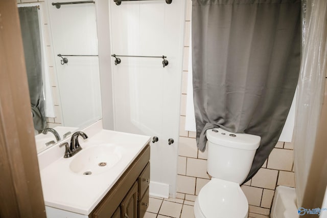 509 2nd Ave SW, Arab, AL 35016 - full bathroom with vanity, shower / bath combination with curtain, and tile patterned floors