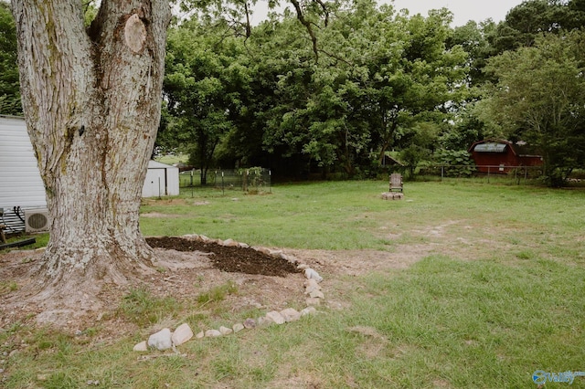 509 2nd Ave SW, Arab, AL 35016 - view of yard with a storage shed