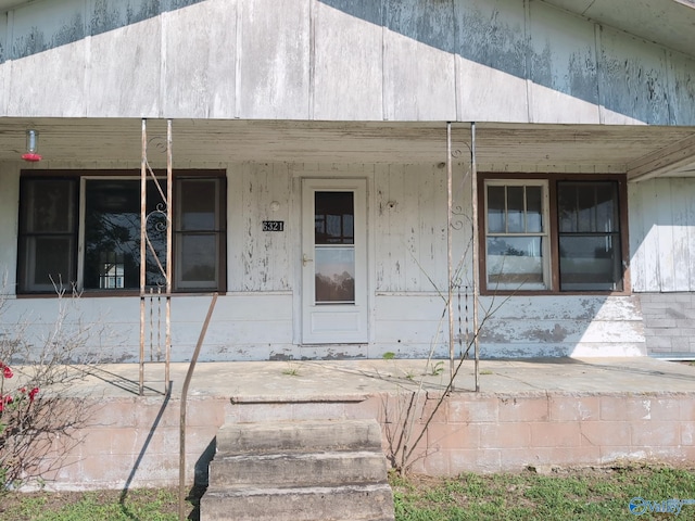 6321 Willow Rd, Ider, AL 35981 - property entrance featuring covered porch
