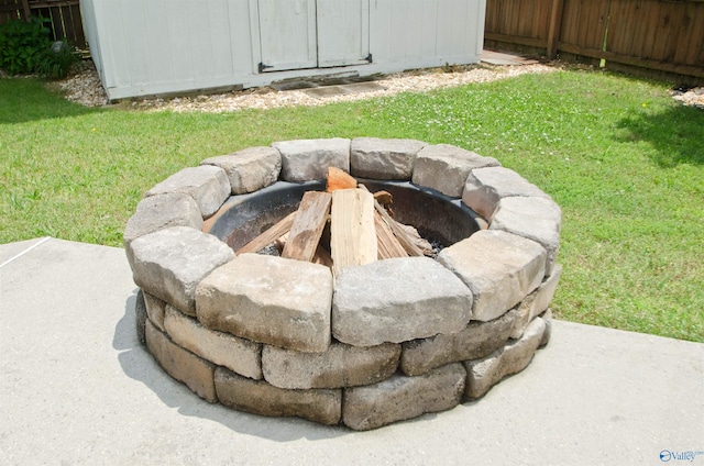 1422 Lake Crest Dr SW, Decatur, AL 35603 - exterior view of an outdoor fire pit