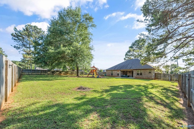 119 Saint Clair Ln, Huntsville, AL 35811 - view of yard with a playground