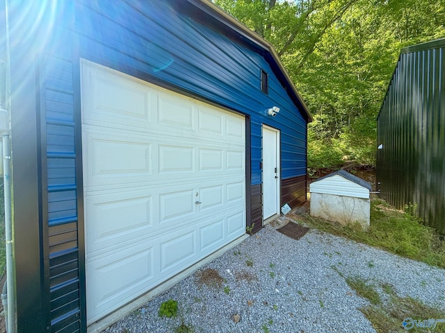 140 Ben Johnson Rd, Pulaski, TN 38478 - garage featuring gravel driveway