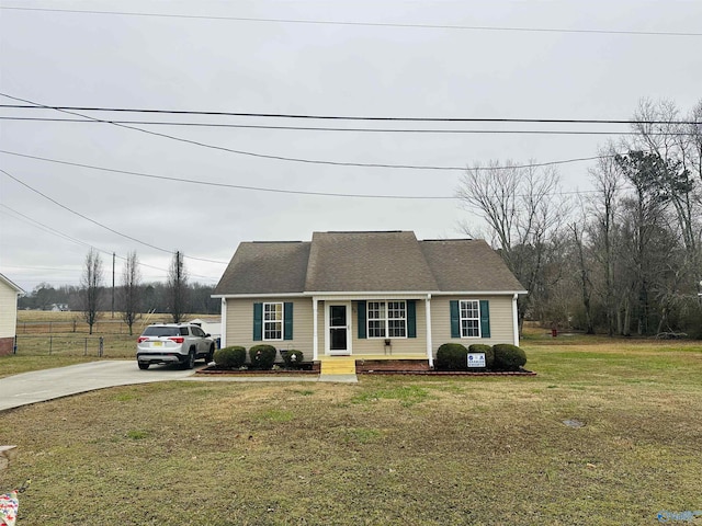 view of front of house with a front yard