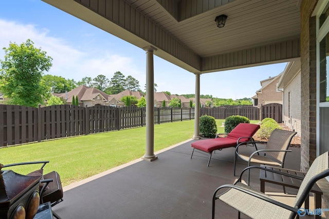 907 Binding Br NW, Huntsville, AL 35806 - fenced backyard featuring a patio and a residential view