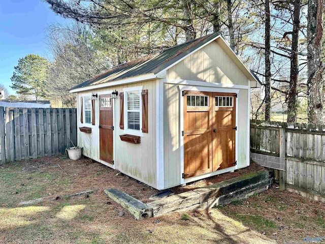 view of outbuilding