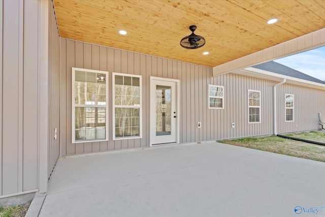 view of patio / terrace featuring ceiling fan