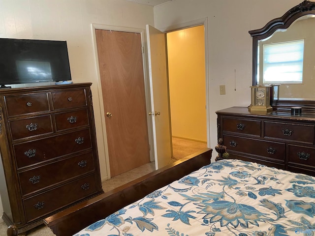 bedroom with a closet