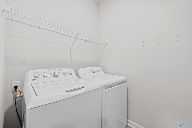 25066 Delilah Cir, Athens, AL 35613 - laundry area featuring laundry area and independent washer and dryer
