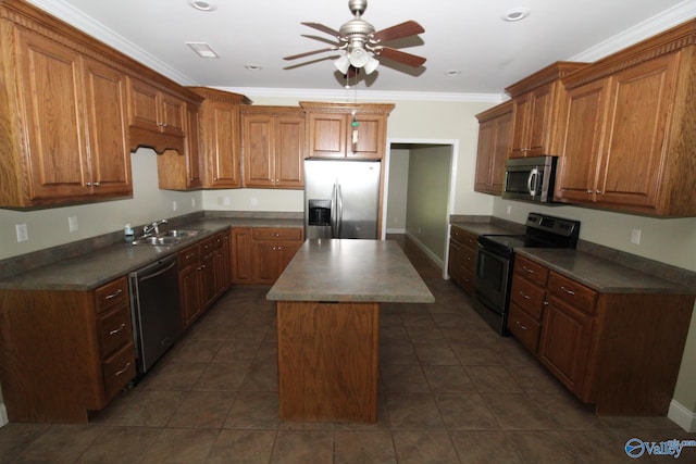 730 John Cabaniss Rd, Langston, AL 35755 - kitchen featuring a sink, stainless steel appliances, ceiling fan, a center island, and dark countertops