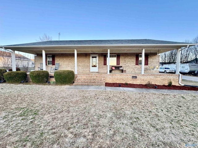 view of front of home featuring covered porch