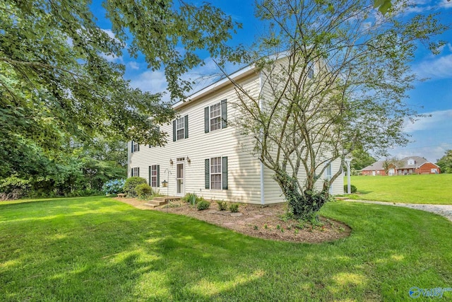 152 Old Vaughn Bridge Rd, Hartselle, AL 35640 - view of front facade featuring a front lawn