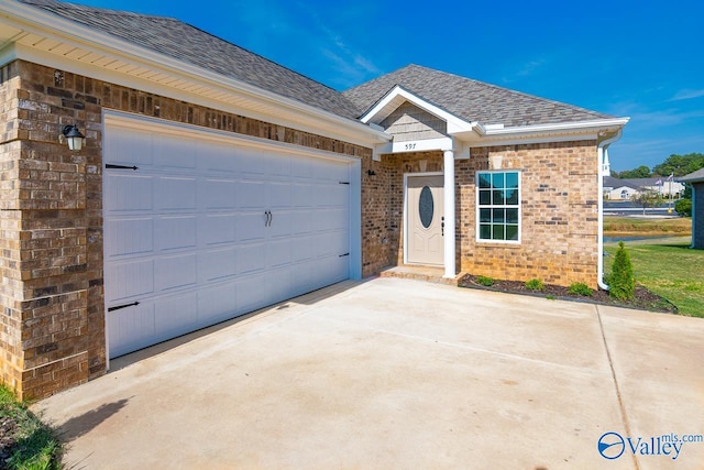 view of front of house featuring a garage