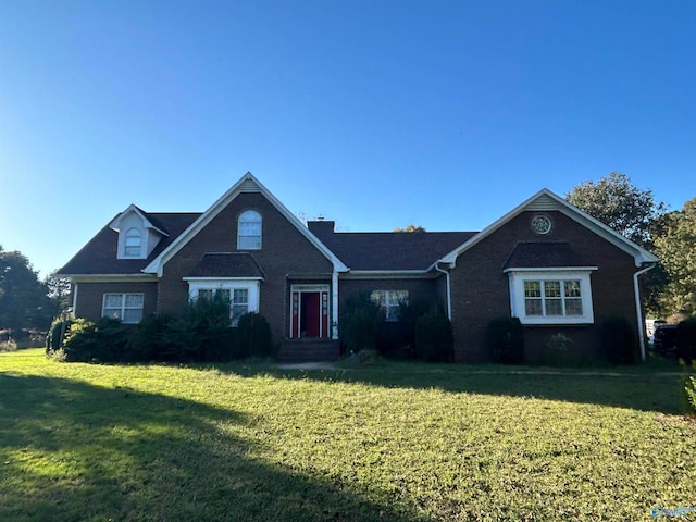 view of front of home with a front lawn