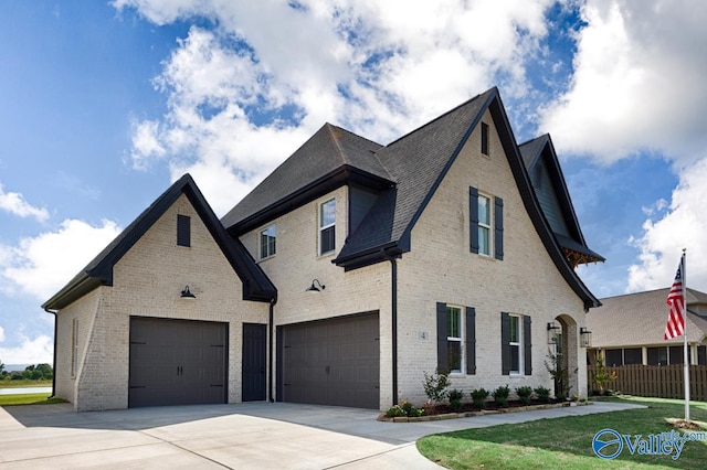 view of front facade with a garage