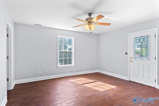 foyer entrance featuring dark hardwood / wood-style flooring and ceiling fan