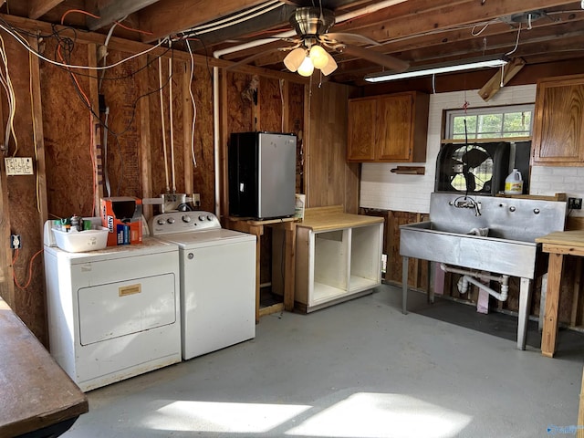 1165 Sunset Dr, Leesburg, AL 35983 - washroom featuring separate washer and dryer and a ceiling fan