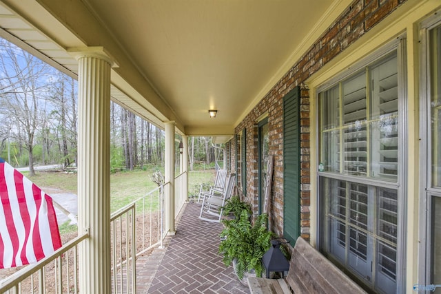 view of patio / terrace with covered porch