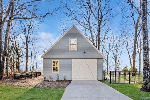 13032 Monte Vedra Rd, Huntsville, AL 35803 - detached garage featuring concrete driveway and fence