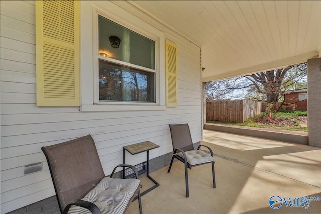 1228 W Market St, Athens, AL 35611 - view of patio / terrace featuring fence